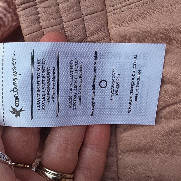 REVOLVE Pink Leather Jogger Pants. Size Small - Picture 4 of 6